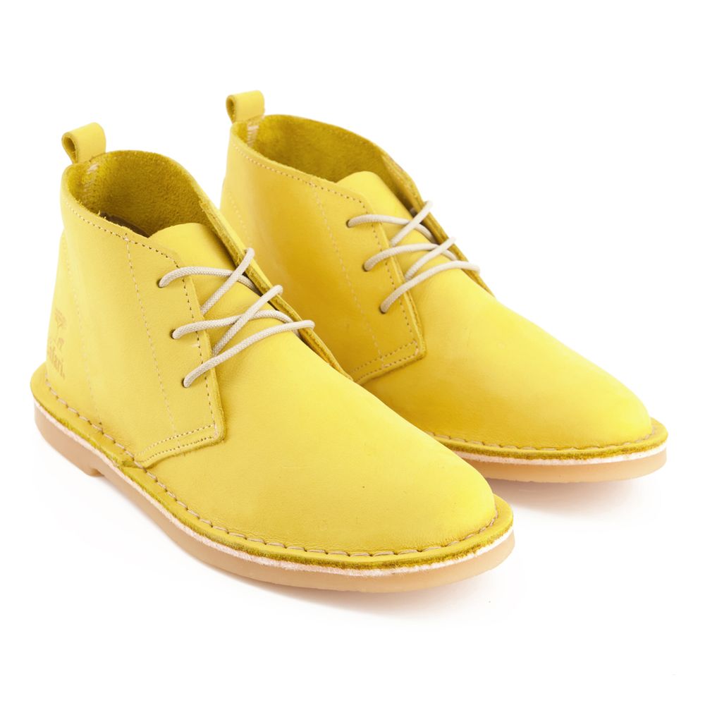 BATA SAFARI ODYSSEY LADIES CANARY YELLOW SIZE 8