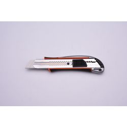 25mm Heavy Duty Metal Knife