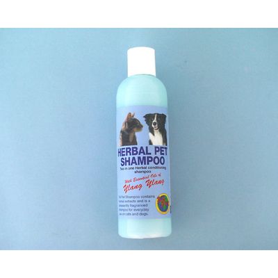 PET SHAMPOO HERBAL 250ML