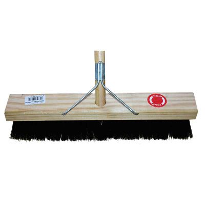 Broom P/form Stiff Pvc 600mm C/w Hndl RIGGER